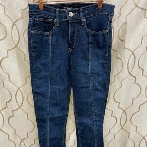 Express, sz: 4L, NWT, Mid-Rise Ankle Legging Jeans